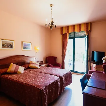 De Camprodón Hotel 3*