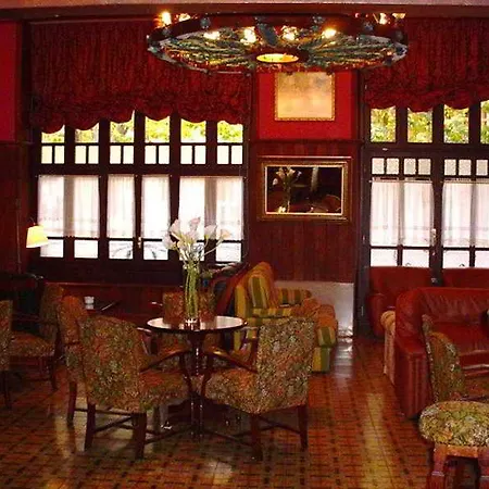 Hotel De Camprodón 3*