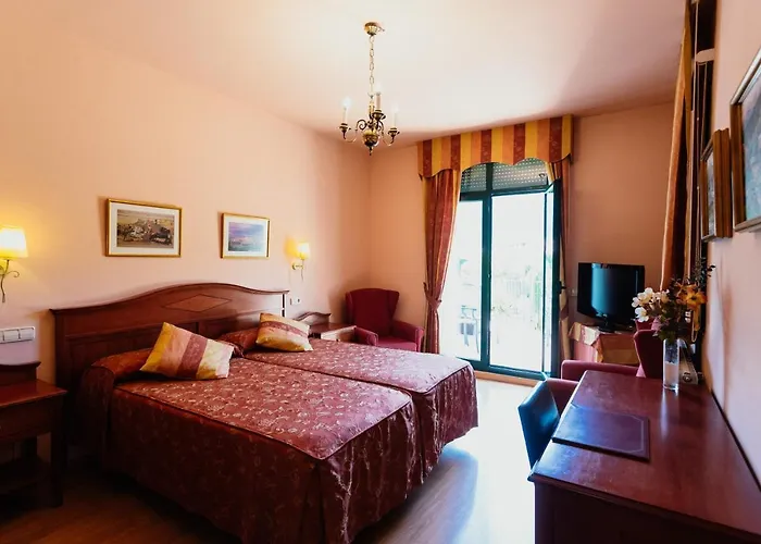 De Otel 3*