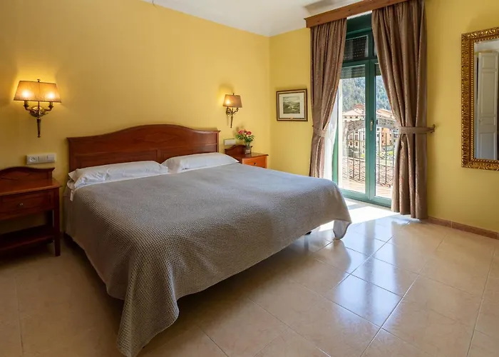 Hotel De 3*